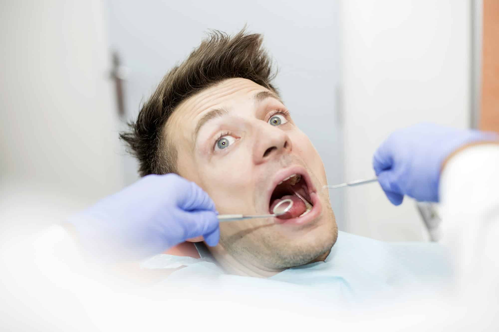 La peur du dentiste : comment la surmonter et retrouver le sourire ?