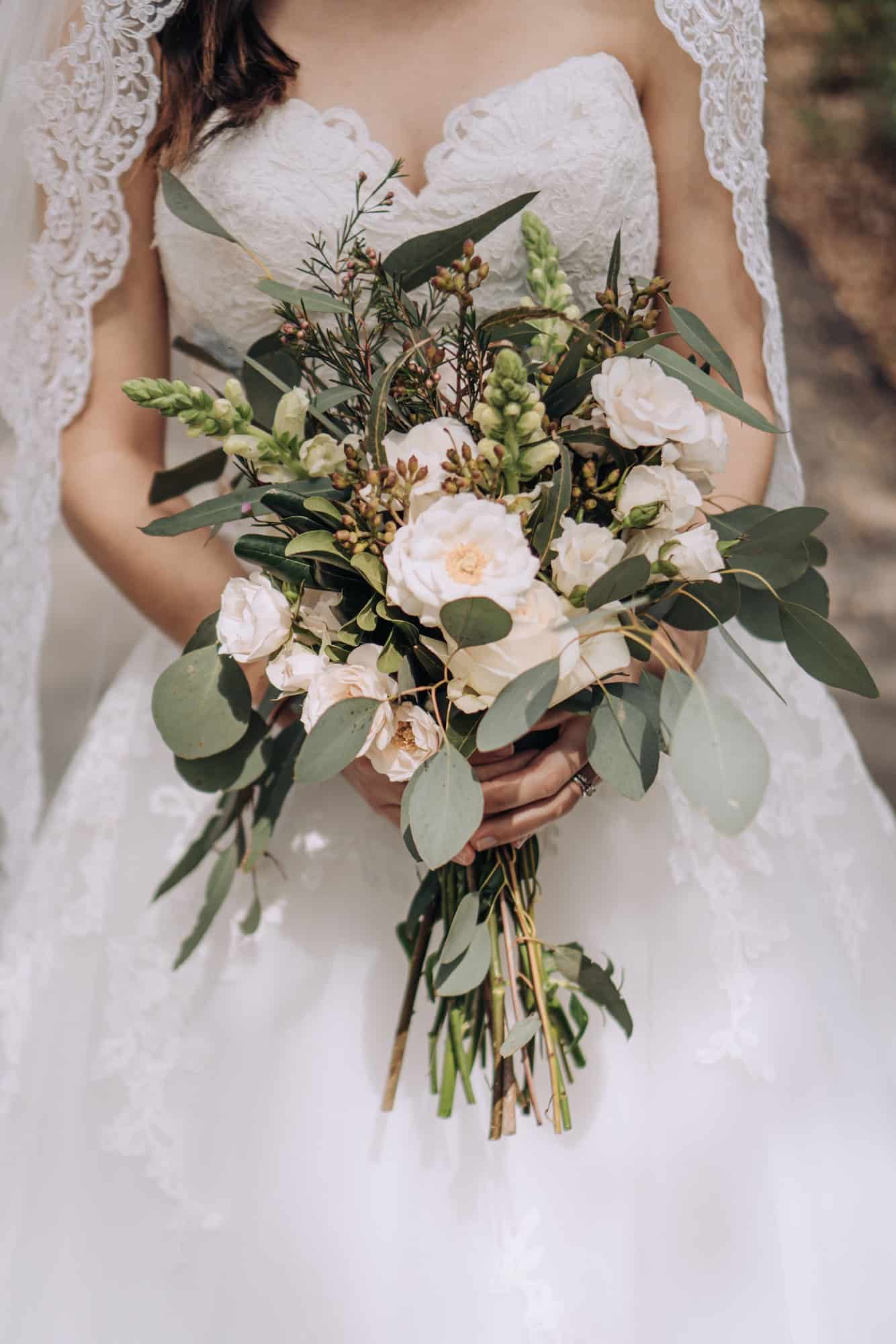 Quelles sont les fleurs à mettre dans un bouquet de mariée?